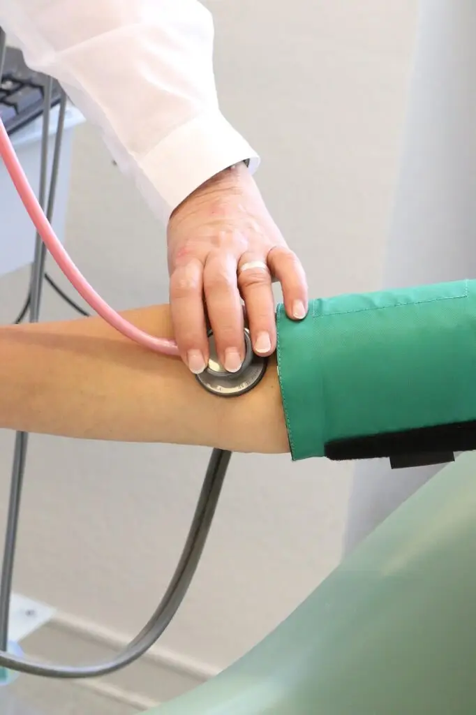 What is shock? shock management, emergency care